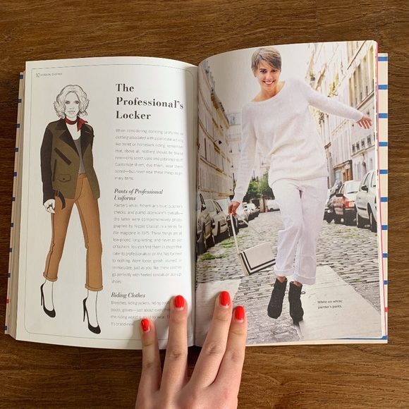 Paris Street Style - A Guide to Effortless Chic - Picture 3 of 4